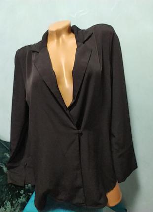 Піджак на гудзику