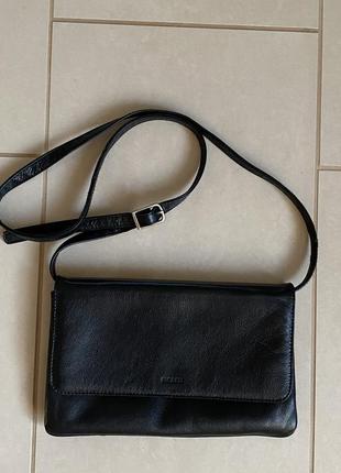 Сумка кожаная crossbody