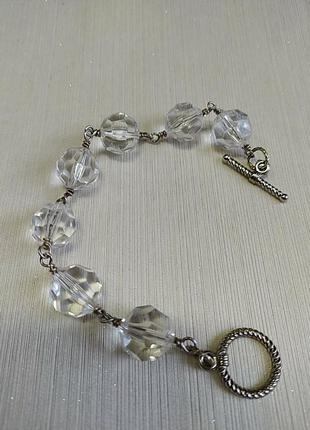 Браслет из граненного пластика