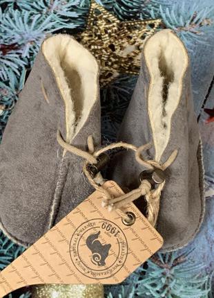 Теплые ботиночки , пинетки на овечьей шерсти alwero4 фото