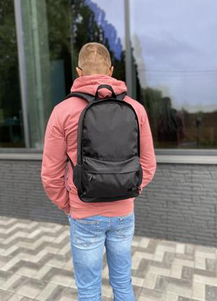 Універсальний рюкзак міський в чорному кольорі town1 фото