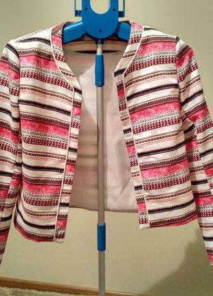 Піджачок новий
