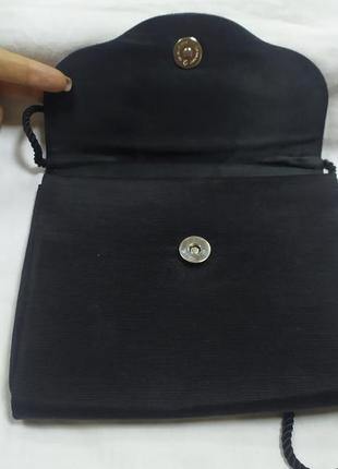 Винтажная тканевая сумочка с расшивкой канвой3 фото
