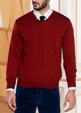 Свитер пуловер
