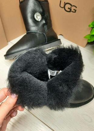 Угги кожаные ugg bailey button black leather5 фото