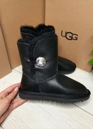 Угги кожаные ugg bailey button black leather