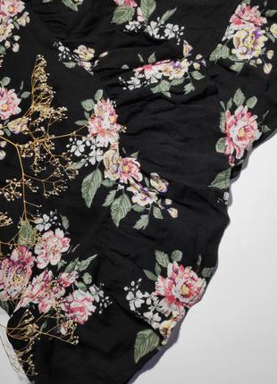 Платье на запах ✨h&m✨ короткое платье цветочный принт открытые плечи рукава с оборками6 фото