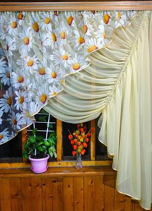 Занавеска готовая короткая камелия  лунный ромашка правая