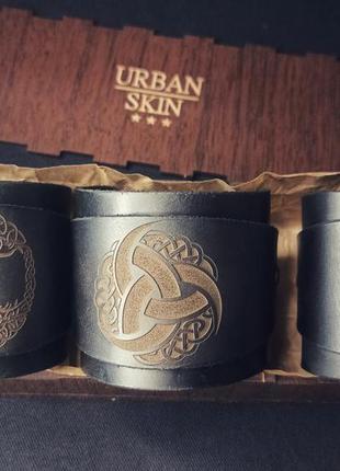 Скандинавский кожаный браслет викинга