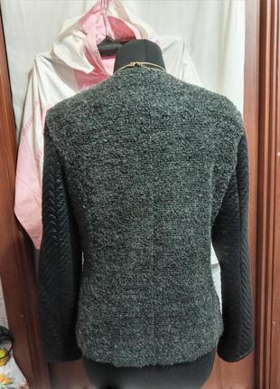 Жакет - курточка,деми,букле, р.ml, ц. 150 гр2 фото