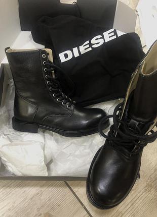 Diesel ботинки 39-40 размер