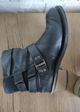 Черевики чоботи, півчобітки бренд caterpillar😺, шкіра, чорний,38,378 фото