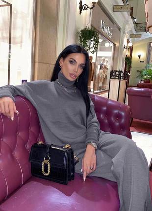 Костюм, дорога ангора в'язаний трикотаж.