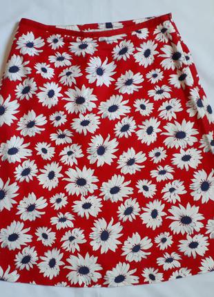Брендовая красная юбка а -силуэта в белую ромашку laura ashley(размер 38)3 фото