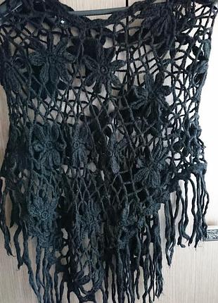 Вязаное пончо