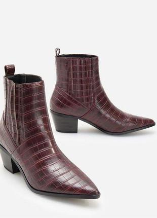 Кожаные женские ботинки казаки полусапоги казаки крокодиловая кожа4 фото
