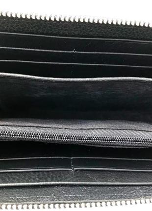 Черный кожаный кошелек клатч лаковый 1230 лакированный с ремешком на кисть7 фото
