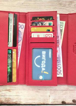 Женский кошелек  из экокожи красного цвета3 фото