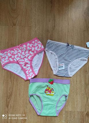 Набор трусиков 3 шт на 3-6 лет