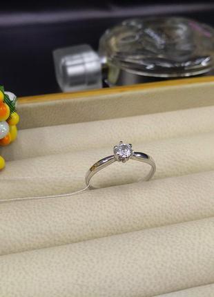 Серебряная нежная классическая кольца кольцо белый фианит 925 размер 183 фото