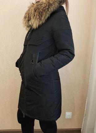 Зимовий пуховик