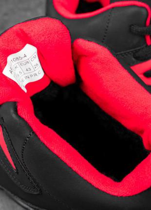 Зимние кроссовки мужские теплые с мехом черно красные, ботинки теплые высокие4 фото