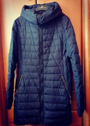 Moncler пальто