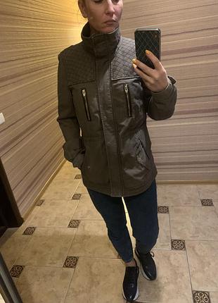 Куртка h&m цвета хаки