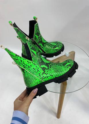 Екслюзивні черевики з італійської шкіри рептилія жіночі4 фото