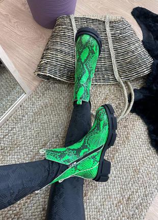 Екслюзивні черевики з італійської шкіри рептилія жіночі2 фото