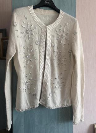 Шикарний светр бісер