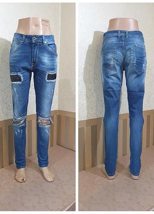 Джинсы. made in italy.