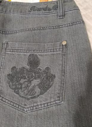 Новые плотные прямые джинсы со стразами5 фото