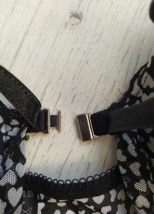 Пеньюар бебі-дол з поролоновою чашкою.