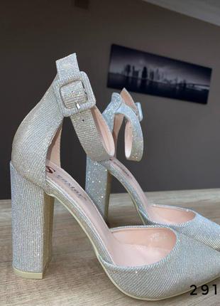 Туфли на высоком каблуке, серебро, экокожа /текстиль4 фото