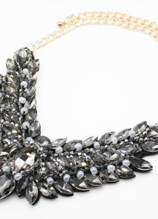 Невероятно красивое колье, ожерелье, подвеска, украшение на шею. бижутерия