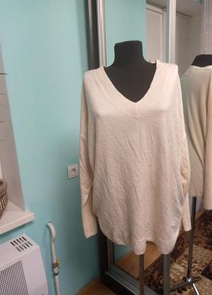 Свитер😍😍😍