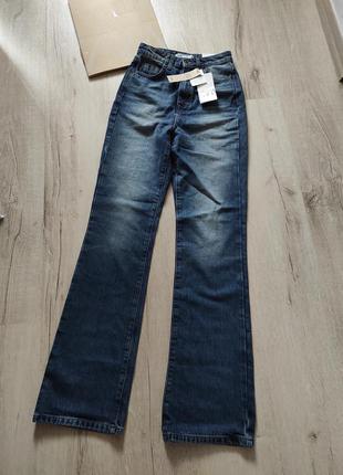 Zara джинсы bootcut буткат z1975 стиль 70-х высокая посадка 
размер 34 
новые10 фото