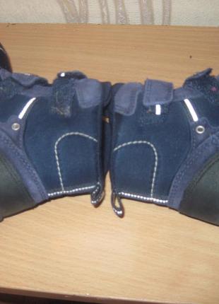 Продам демисезонные ботиночки фирмы elefanten (vibram) 26 размера .6 фото