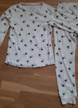Відмінна піжама next на 6-8лет.