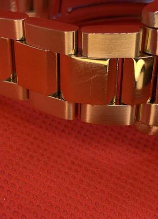 Женские золотые наручные часы invicta 15252 pro diver