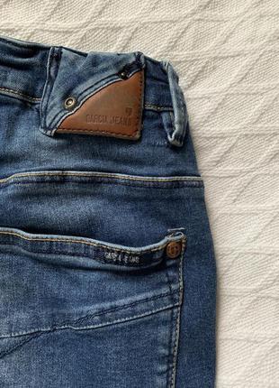 Качественные итальянские джинсы скини гарсиа garcia7 фото
