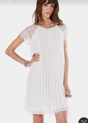 Ніжне гофрированое плаття falmer heritage 🌸