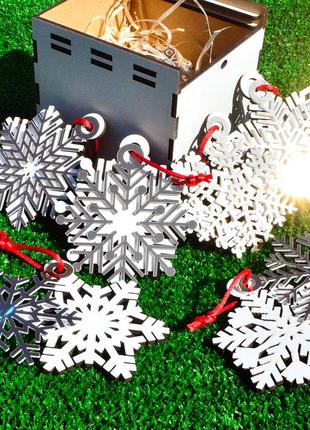 Набір дзеркальних сніжинок 6 шт в коробці новорічна ялинкова іграшка прикраса сніжинка на ялинку