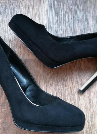 Шикарные чёрные туфли kurt geiger carvela8 фото