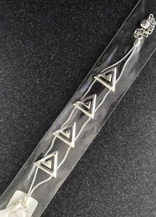 Женский браслет на руку греческий треугольник модерн серебристого цвета (01648)2 фото