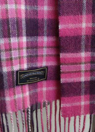 Теплий шерстяний шарф у рожевих тонах в клітку5 фото