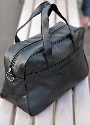 Черная унисекс сумка из экокожи для тренировок, путешествий мужская дорожная сумка на длинных ручках2 фото