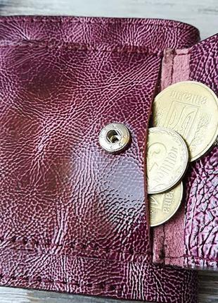 Жіноче портмоне маленьке лакове кольору бордо на 4 відділу з натуральної шкіри mini гаманець5 фото