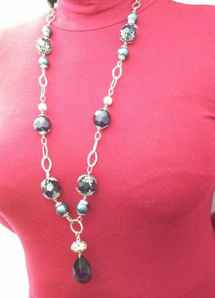 Ожерелье с красивыми элементами. из англии.